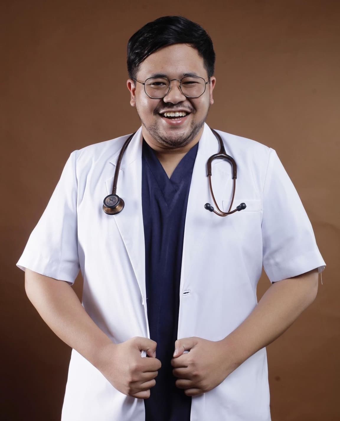 dr. Angga Wiratama Lokeswara - FKUI Angkatan : 2015